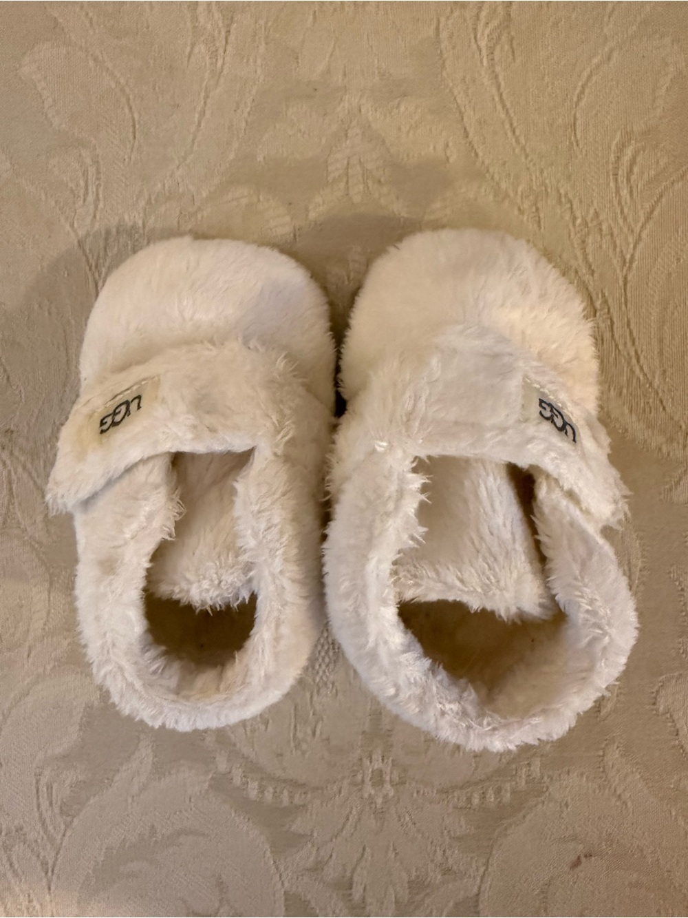 UGG infant size 1 BIXBIE 🤍👶🏼✨